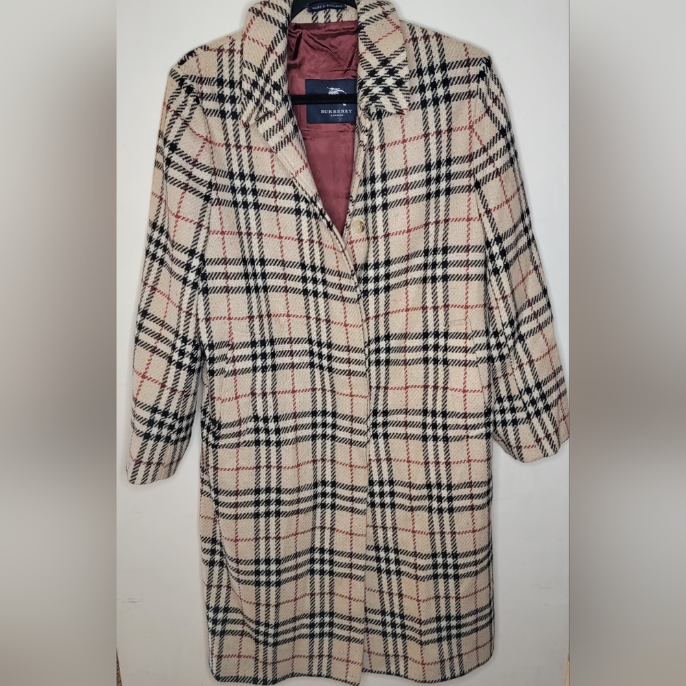 Vintage Burberry Long 100% Wool Peacoat